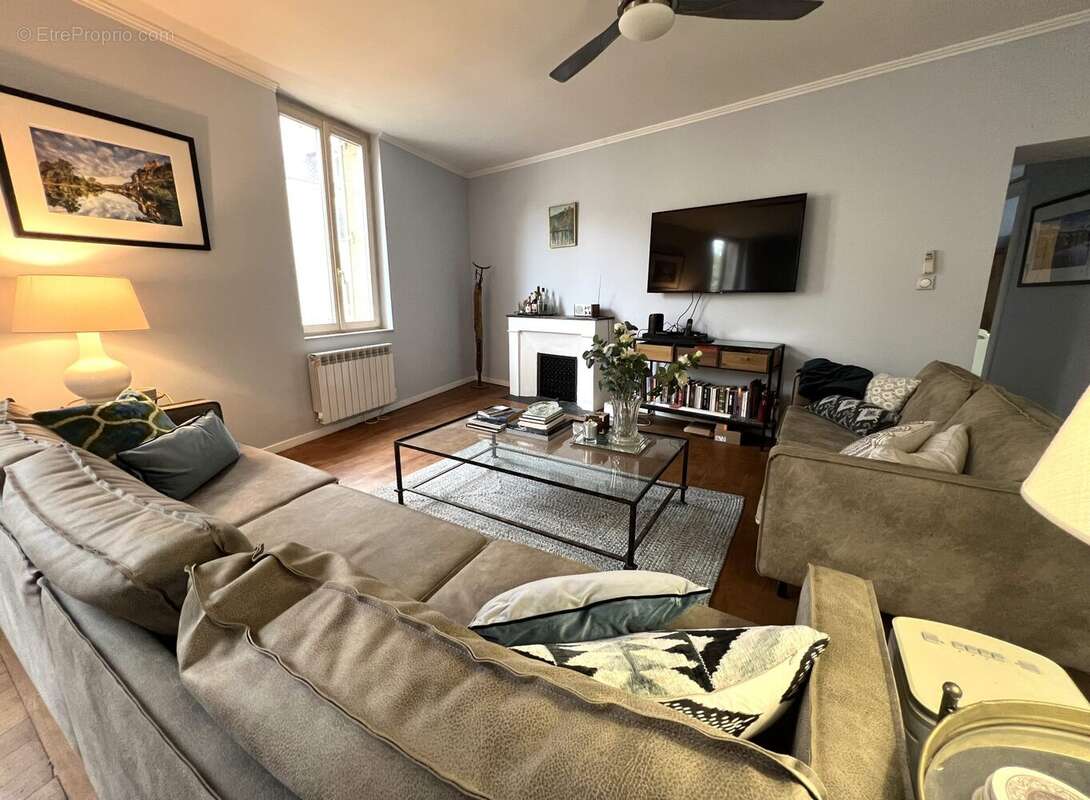 Maison à SAINT-CYPRIEN