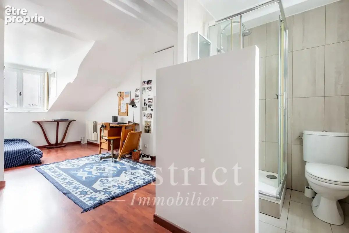 Ile St Louis - Triplex de 90m²  "Comme une maison". 3 chambres - photo 13