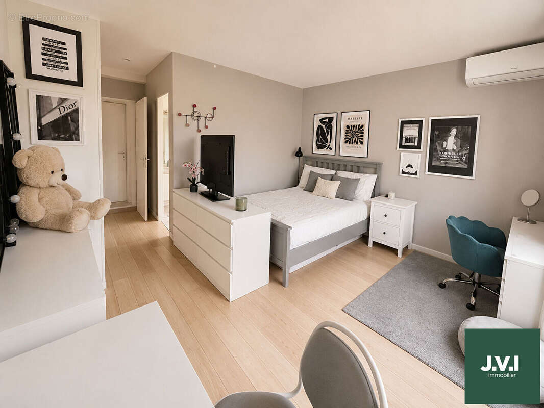 Maison  5 pièce(s) 166.51 m2 - photo 5