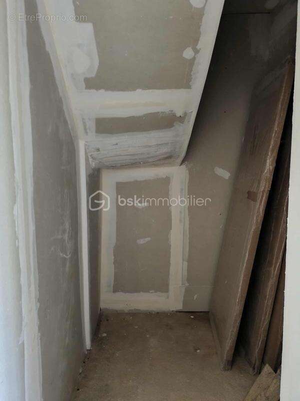 Maison à COUPTRAIN