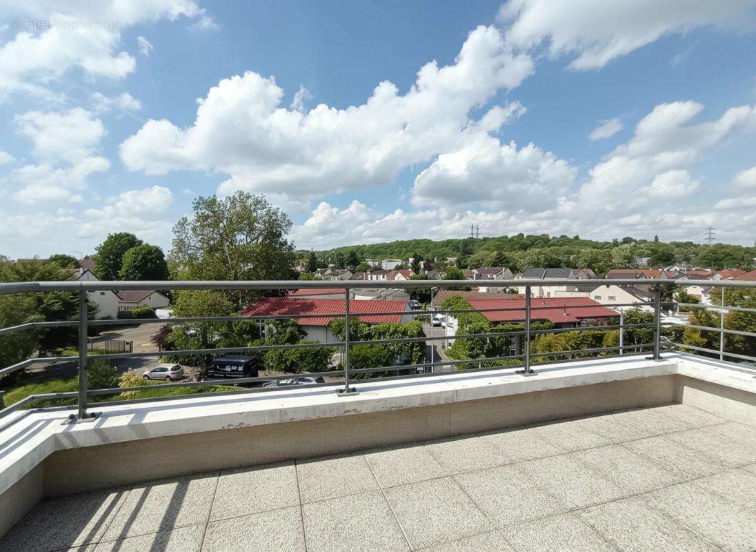 Appartement à NEUILLY-SUR-MARNE