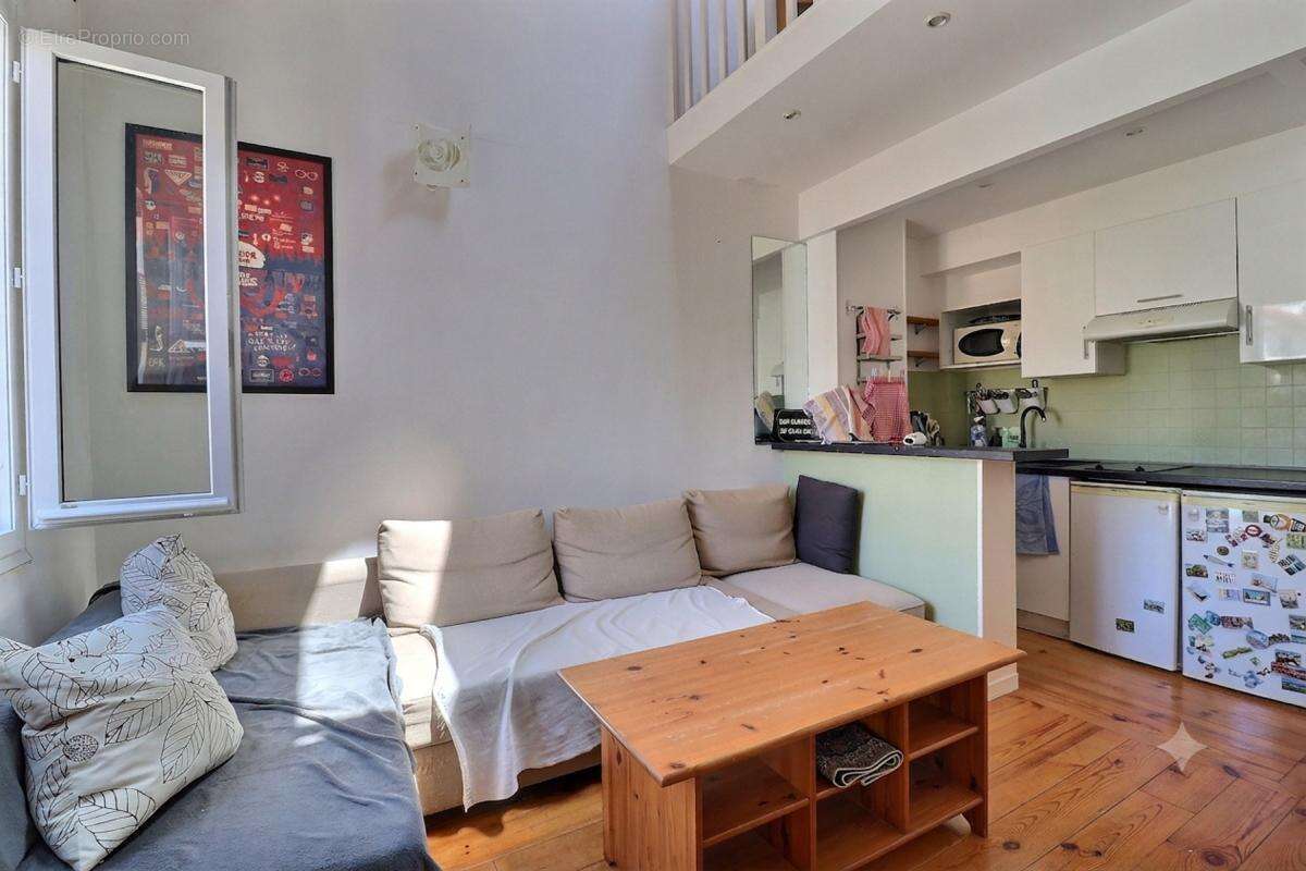 Au coeur de Louveciennes , un Duplex lumineux de 42 m2 Loi Carrez 50m2 utile - photo 3
