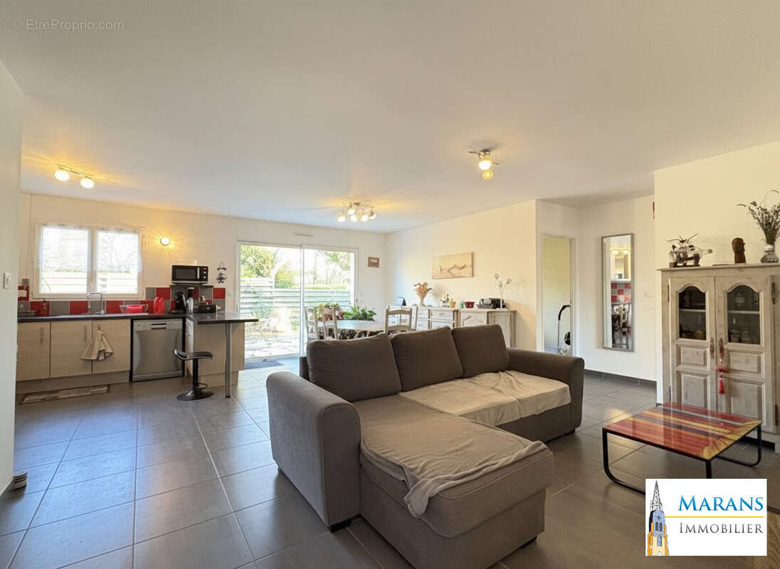 Maison à SAINT-SAUVEUR-D'AUNIS