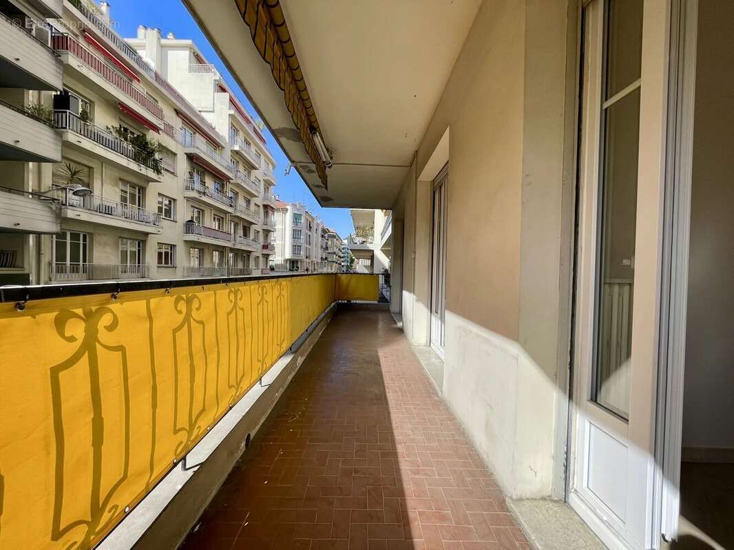 Appartement à NICE