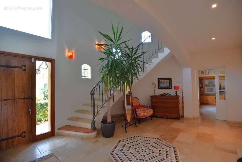 Maison à CALLIAN