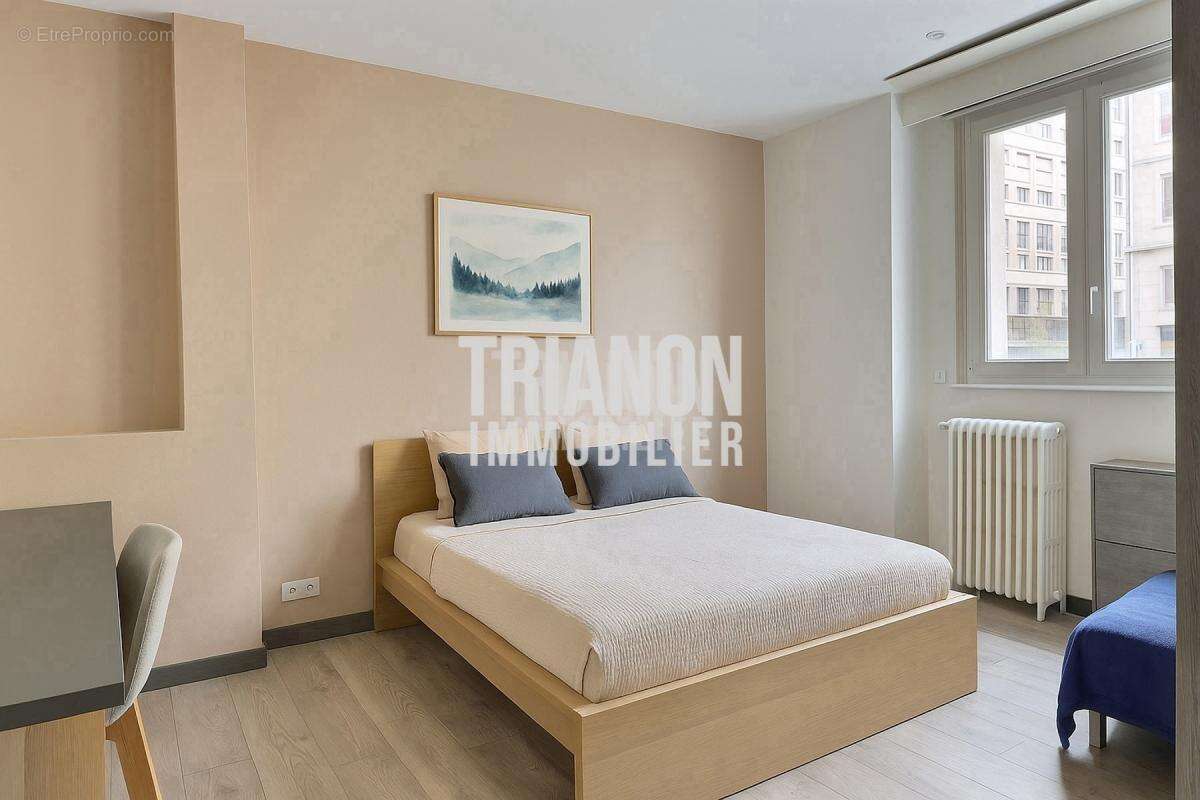 Appartement à SURESNES