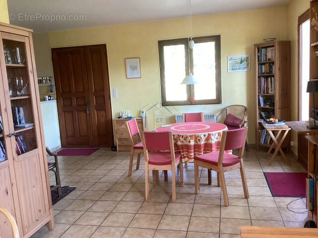 Maison à NEFFIES