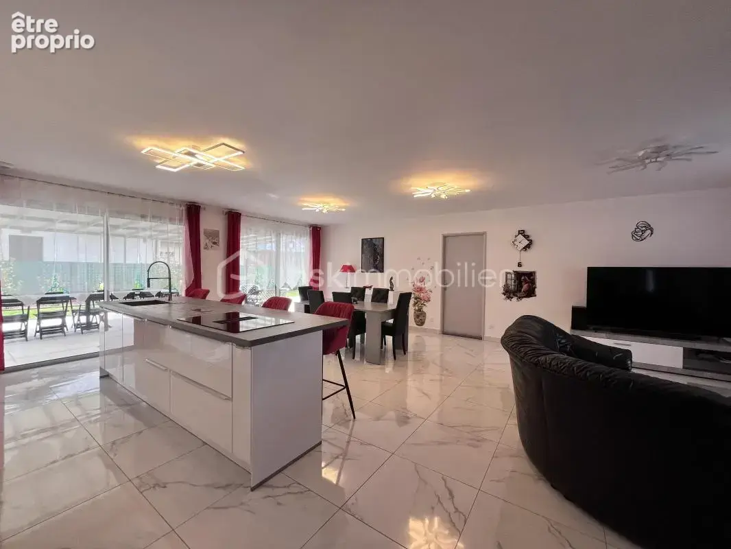 Maison de plain-pied 124 m² – Un cadre de vie exceptionnel dans les Bauges au CHATELARD - photo 3