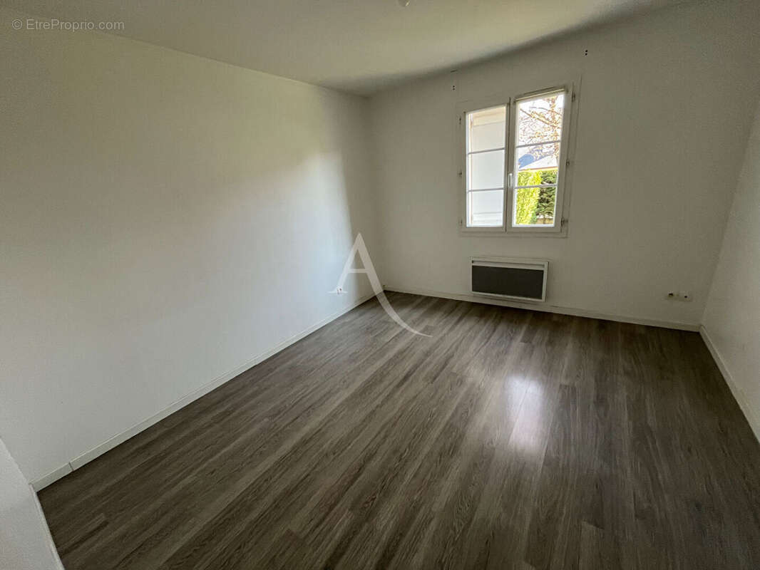 Maison à CHATEAU-RENAULT