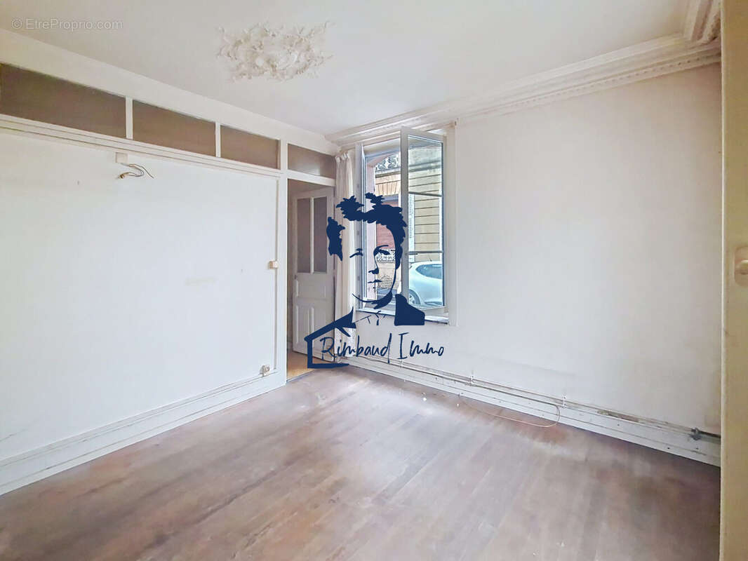 Appartement à CHARLEVILLE-MEZIERES