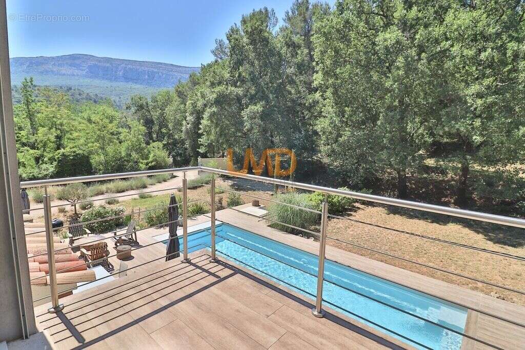 Maison à NANS-LES-PINS