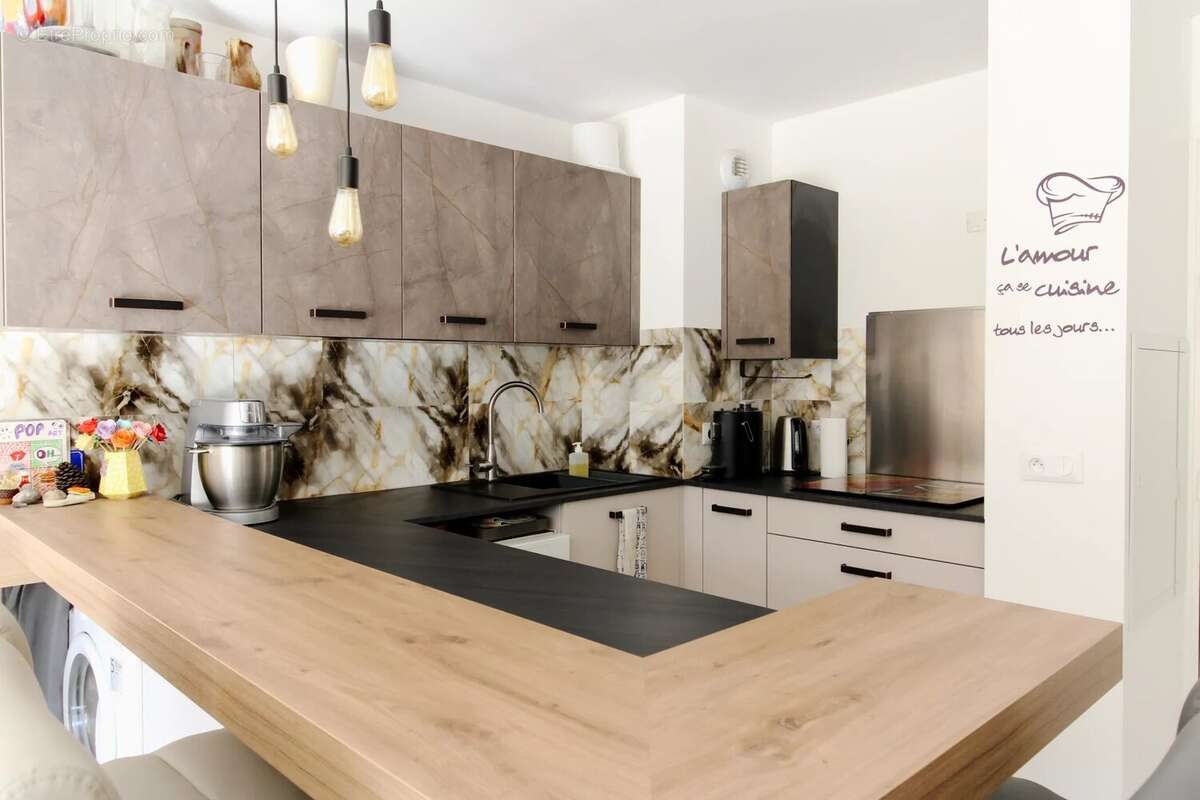 Appartement à SAINT-MARTIN-DU-VAR