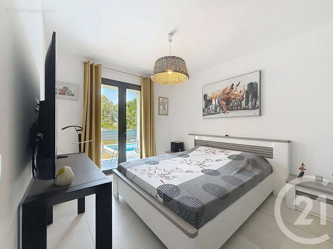 Maison 100 m² à Santa-Lucia-Di-Moriani  - photo 24