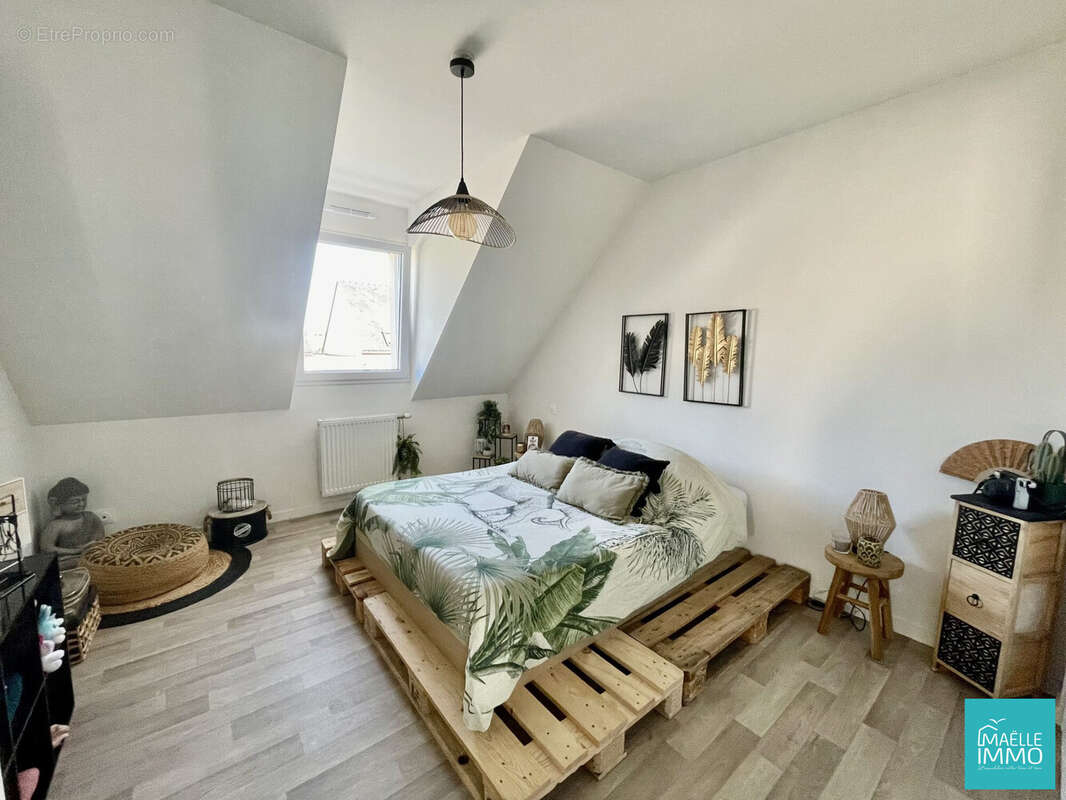 Maison à PLESSIX-BALISSON