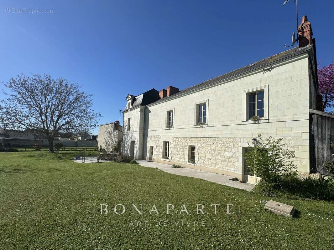 Varrains - propriété de charme avec gîte - photo 5