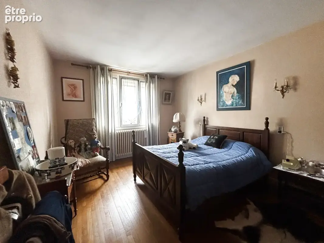 CHATILLON Sur SEINE : Maison de 1960 au centre ville ,130m2 avec sous-sol, garage et petit terrain - photo 13