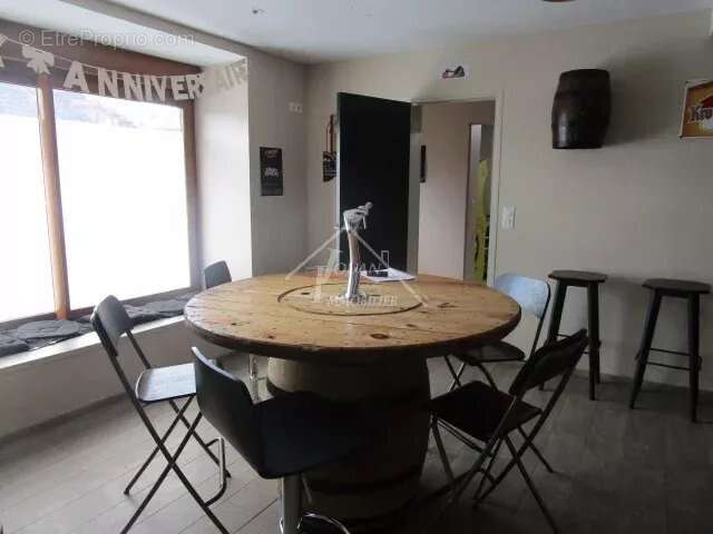 Maison à VARENNES-SUR-ALLIER