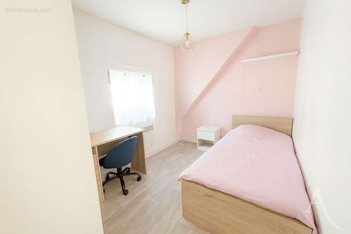 Amiens Hyper Centre Duplex 89 m² + 2 places de parking - photo 3