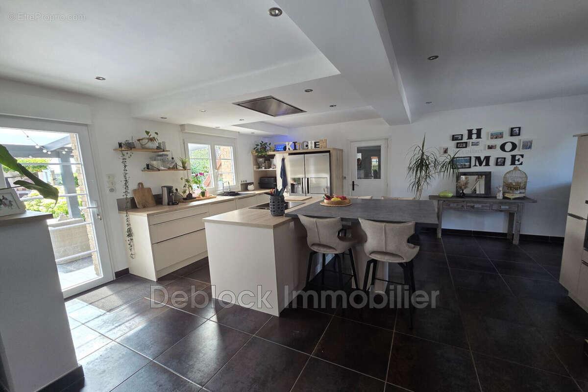 Maison 174 m² à Warhem  - photo 3