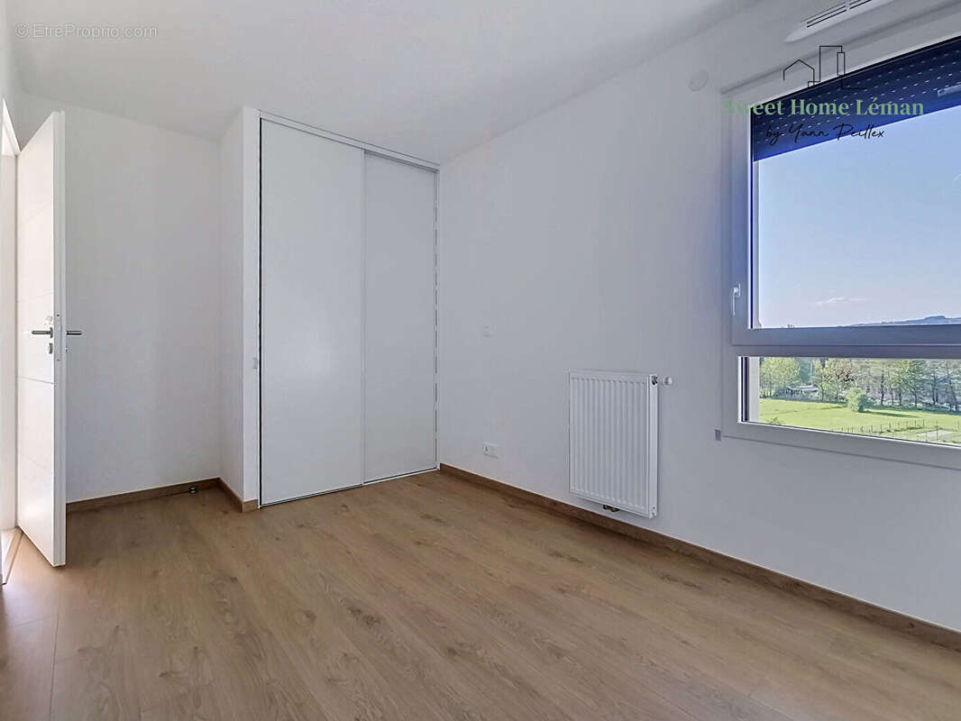 Appartement à BRENTHONNE