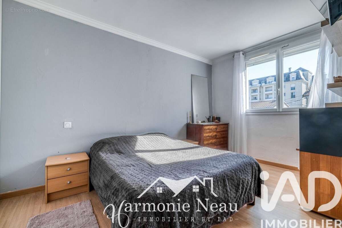 Photo 6 - Maison à LIVRY-GARGAN