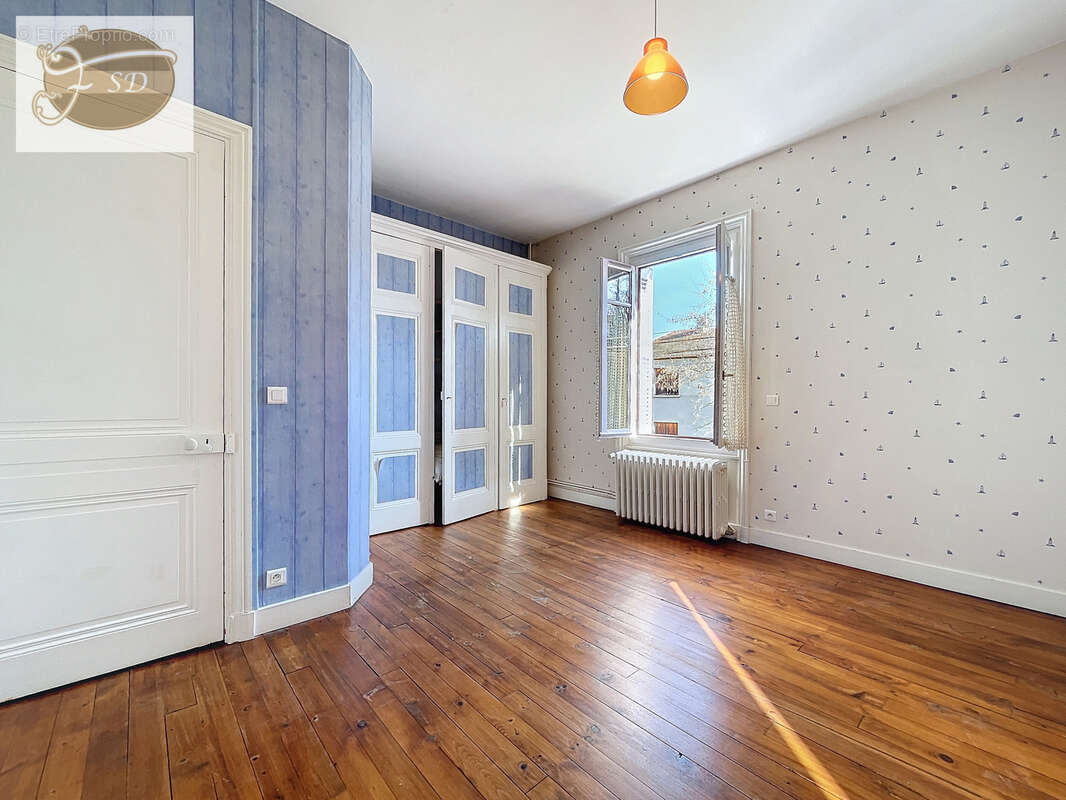 Maison à ANDREZIEUX-BOUTHEON