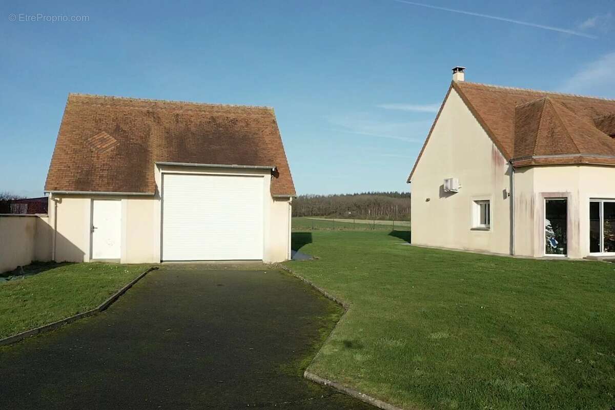 Maison à FRESNEY-LE-VIEUX