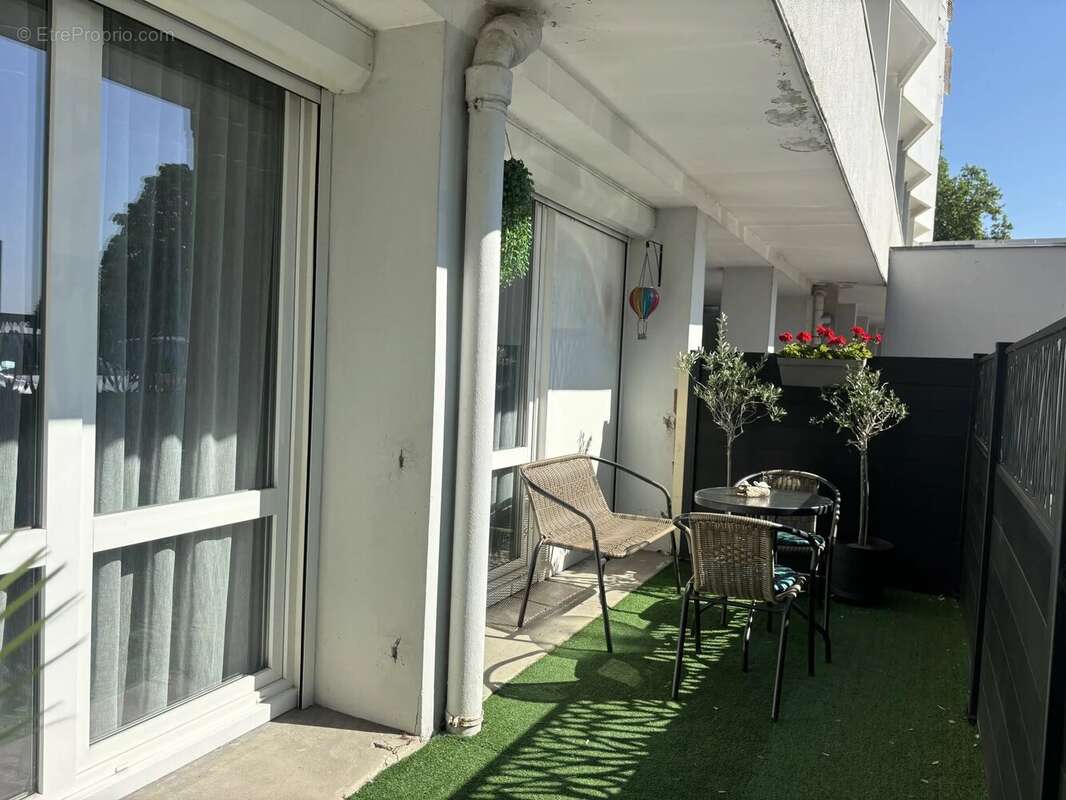 Appartement T2 plain-pied avec extérieur - RDC - photo 3