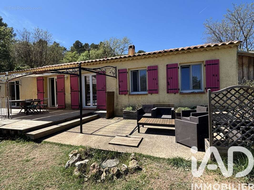 Photo 2 - Maison à BESSE-SUR-ISSOLE