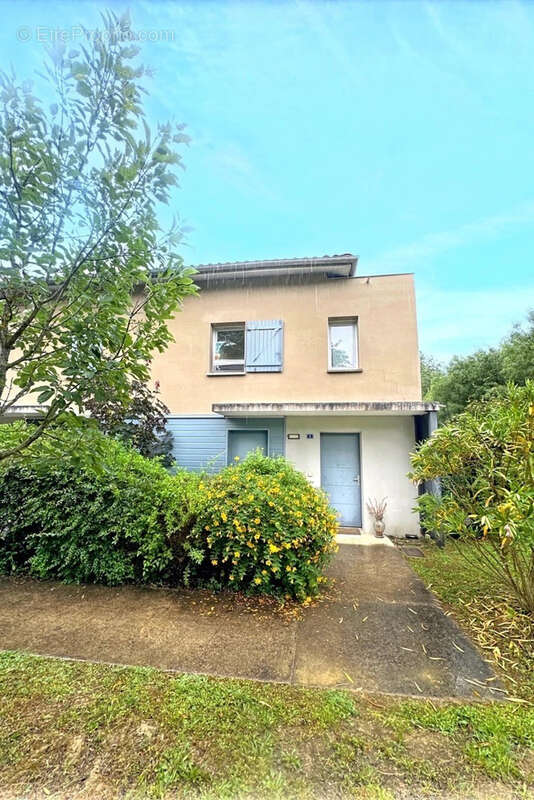 Maison à RAMONVILLE-SAINT-AGNE