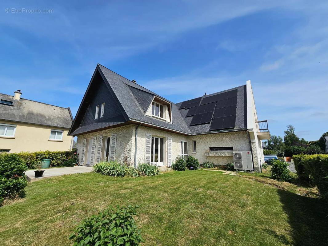 Maison à L'HERMITAGE
