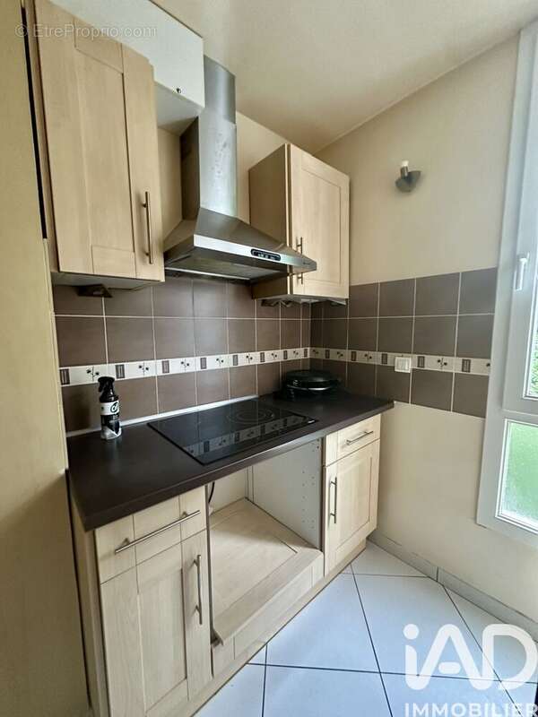 Photo 2 - Appartement à SAINT-PIERRE-LES-ELBEUF
