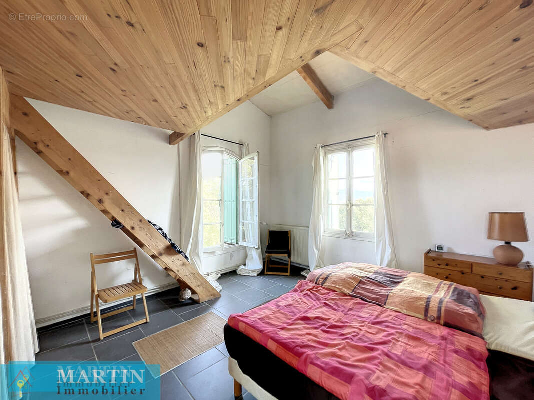 Maison à VIVES