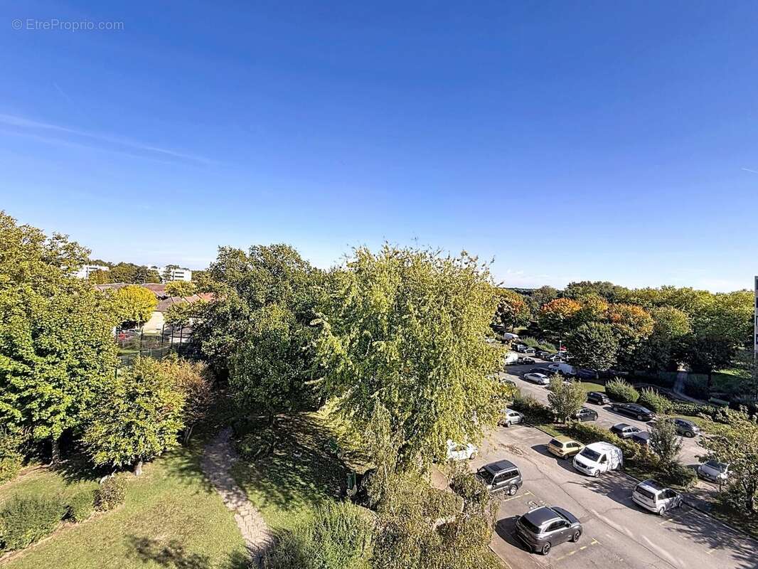 Appartement à CHENNEVIERES-SUR-MARNE