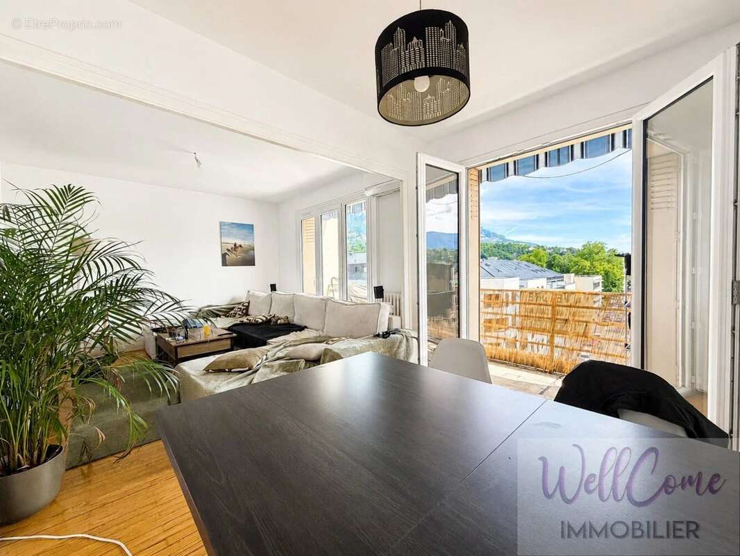 Appartement à AIX-LES-BAINS