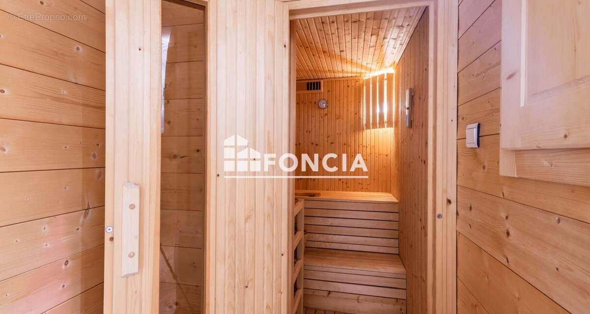 Appartement à DEMI-QUARTIER