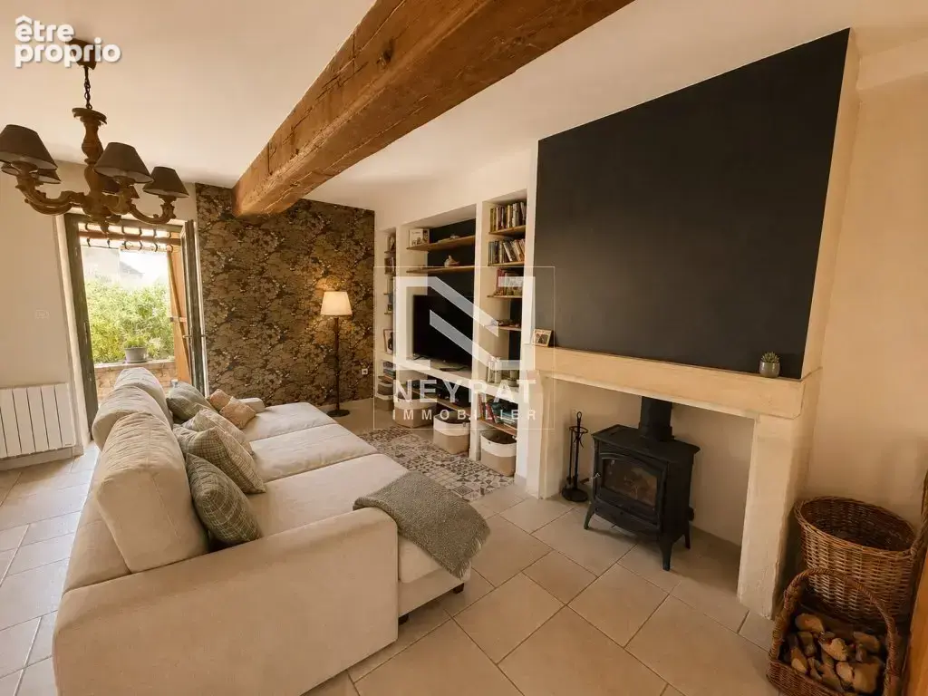Maison de caractère en pierre avec exceptionnelle grange attenante – Un bien rare aux portes de Tournus - photo 6