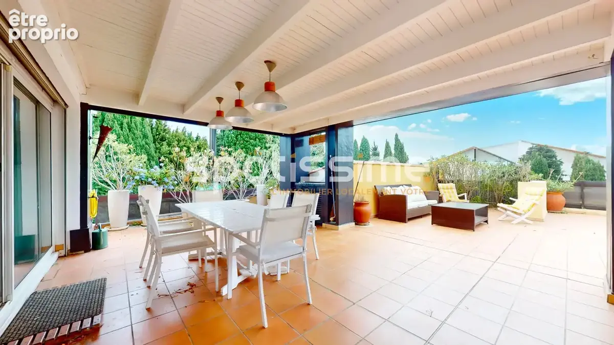 Cap d'Agde  Tennis Village - Bien atypique et coup de cur avec immense terrasse et volumes exceptionnels - photo 7