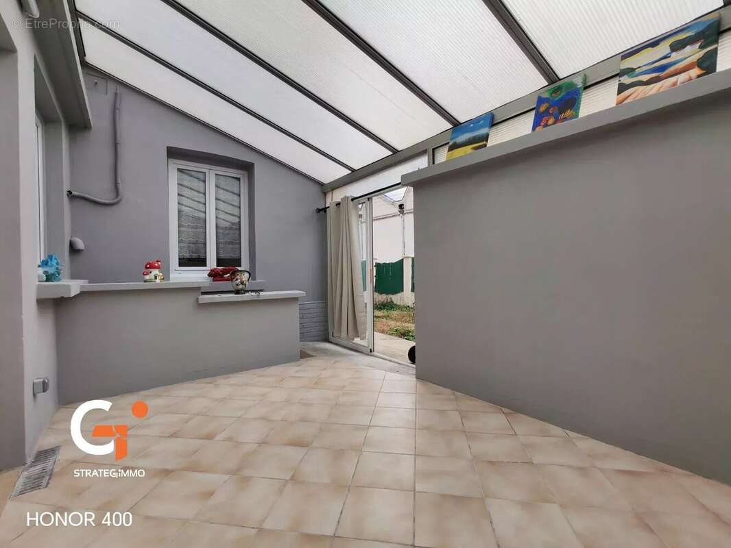 Maison à SAINT-ETIENNE-DU-ROUVRAY