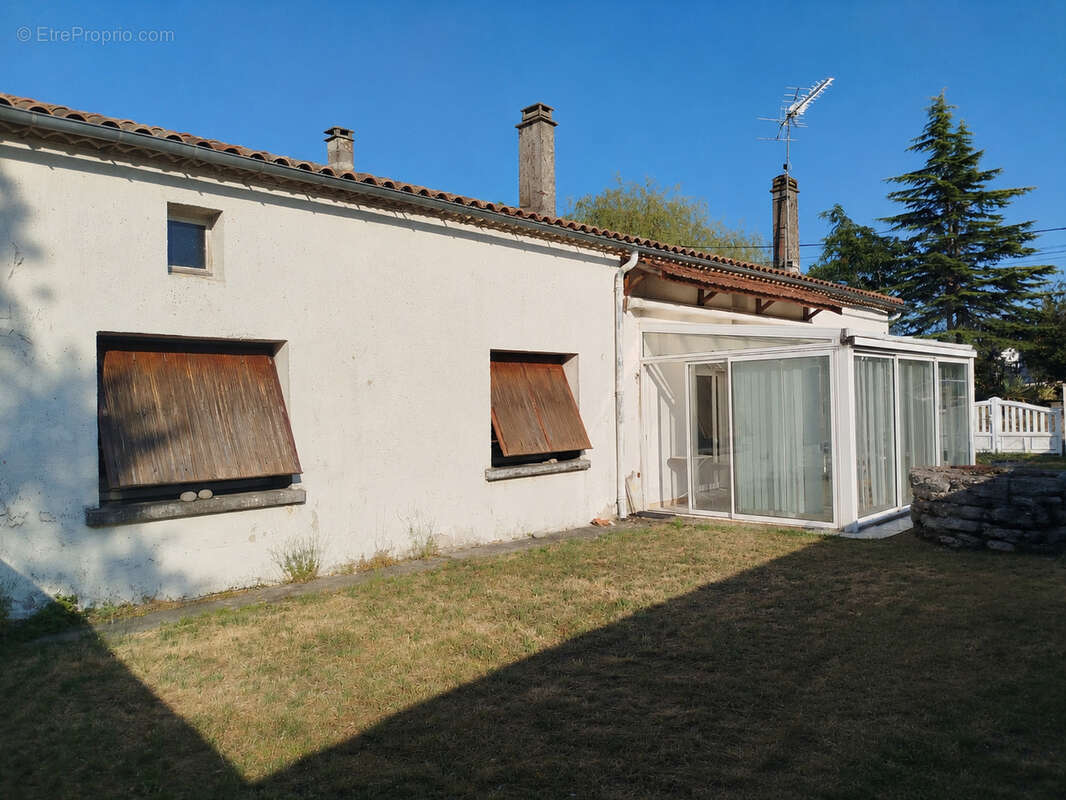 Maison à MONSEGUR