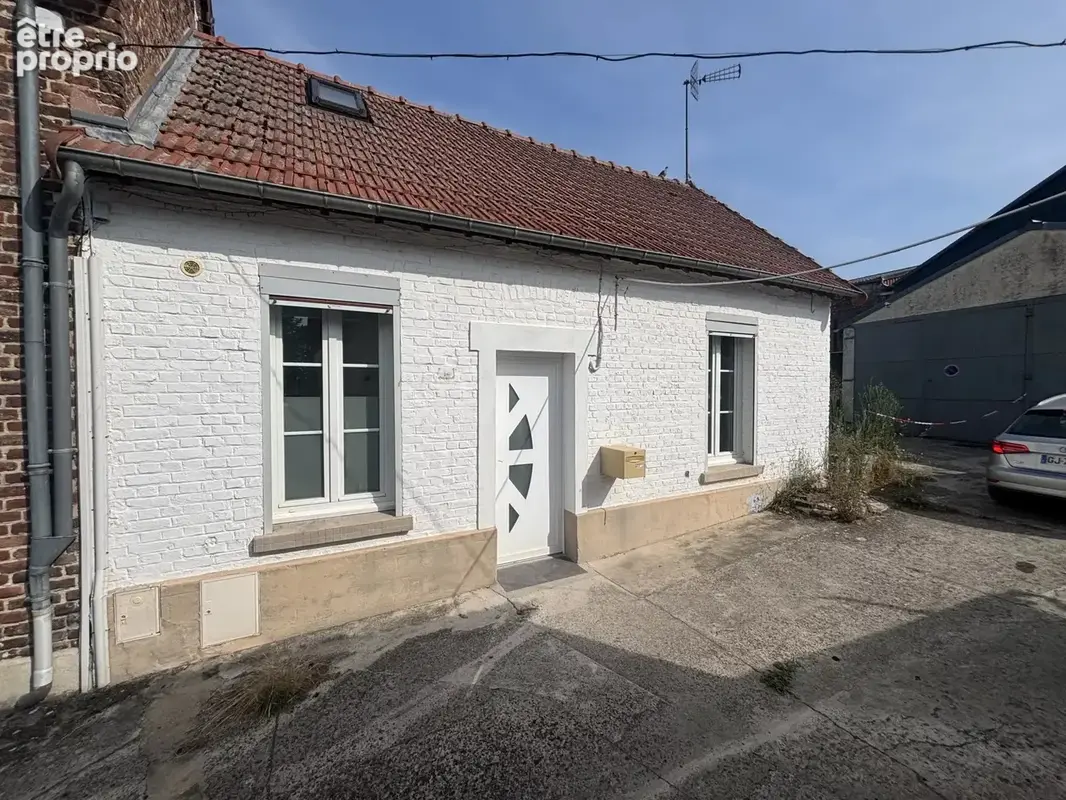 Maison à LEHAUCOURT