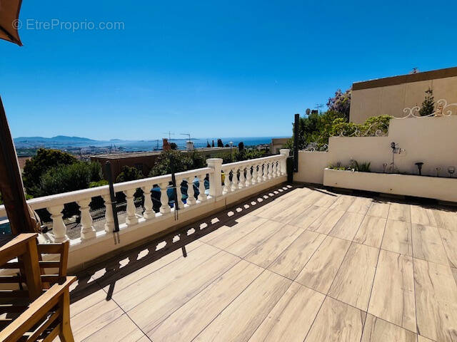 Maison à MARSEILLE-15E