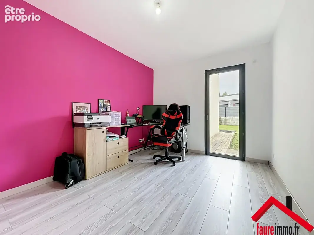 Maison a varetz en correze - photo 8
