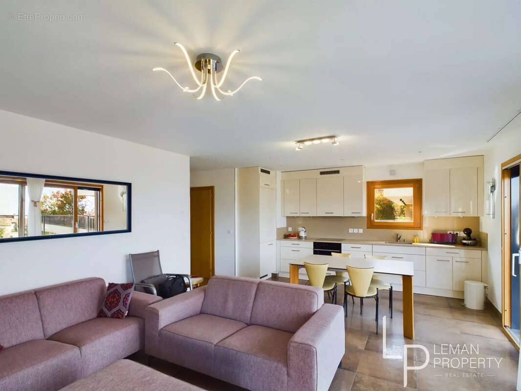Appartement T3 ? Vue lac, proche centre et embarcadère - photo 3