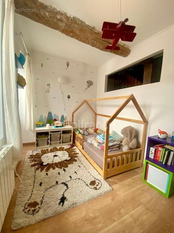 Appartement à PAULHAN
