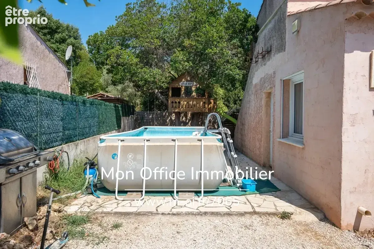 Référence : 7065-les. - maison divisée avec jardin au calme proche centre de la croix valmer - photo 13