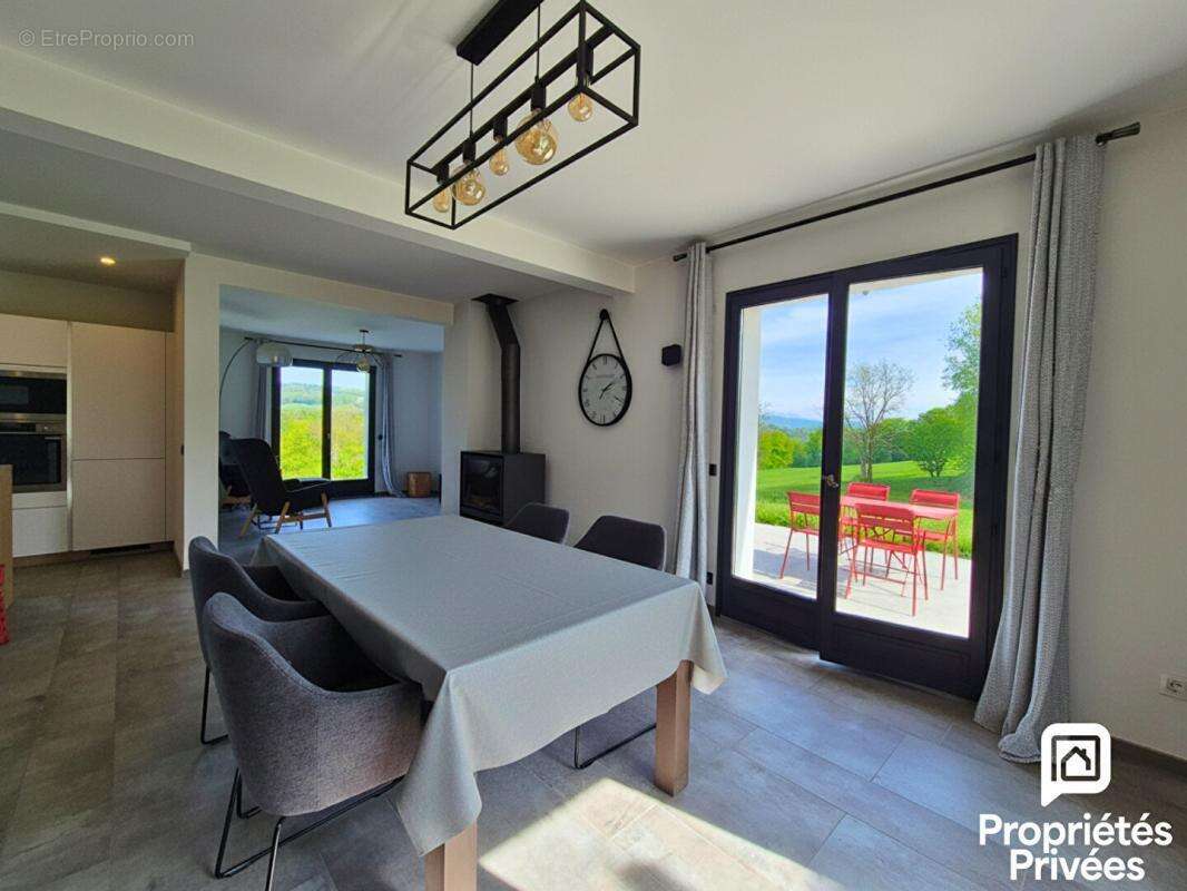 Savigny (74520) - Maison avec vue Mont Blanc - Terrain 4 689 m² - Calme absolu - photo 4