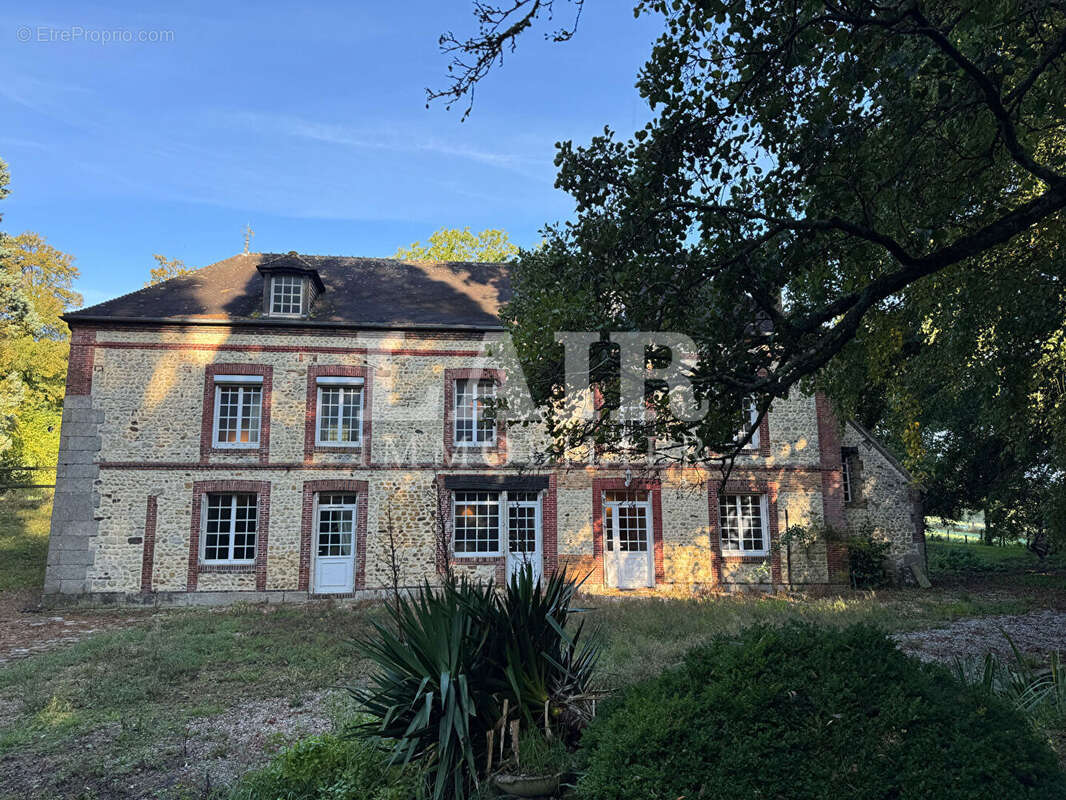 Maison à MOULINS-LA-MARCHE