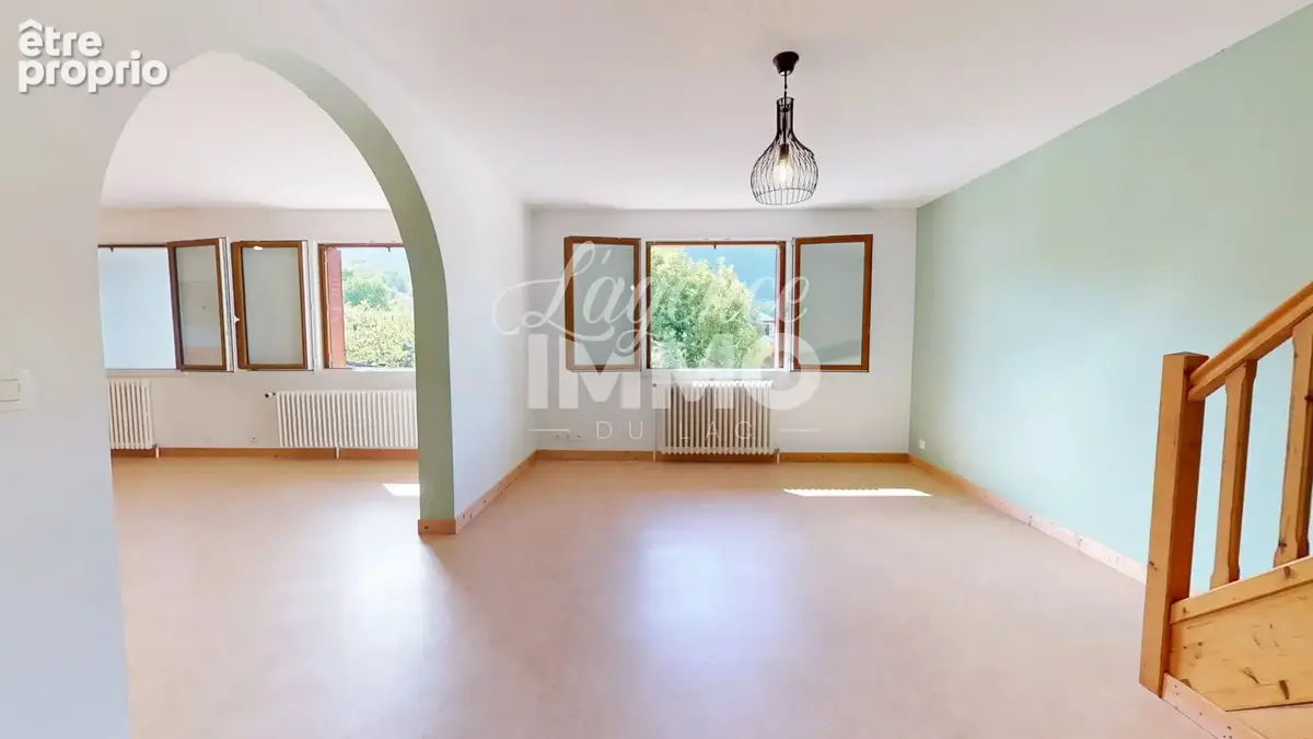 Appartement à SAINT-JORIOZ