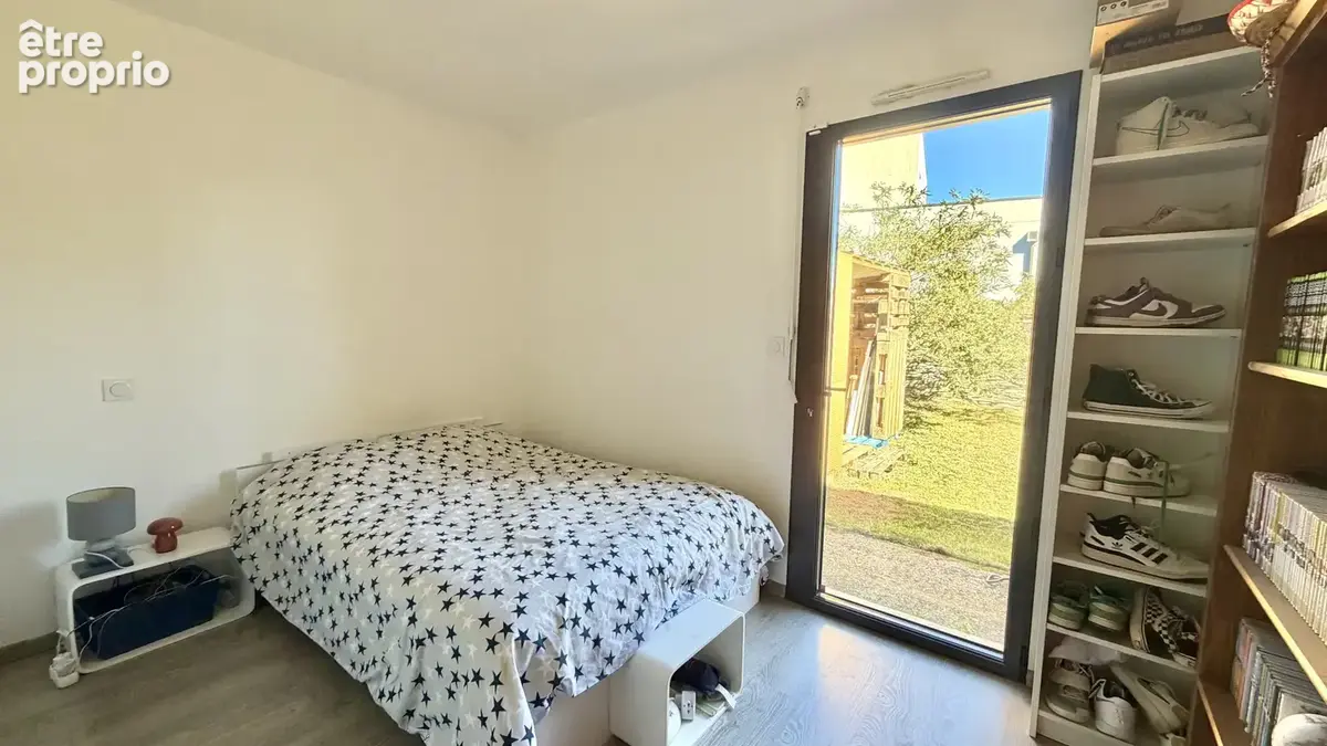 A vendre maison récente saint clément de la place - photo 6